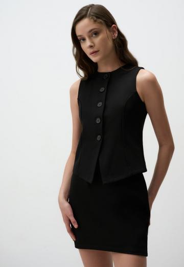 Короткая куртка