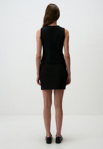 Короткая куртка