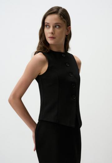 Короткая куртка