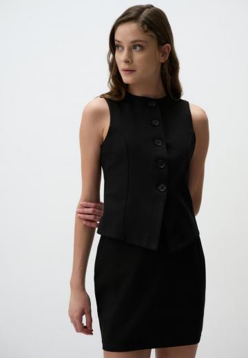 Короткая куртка