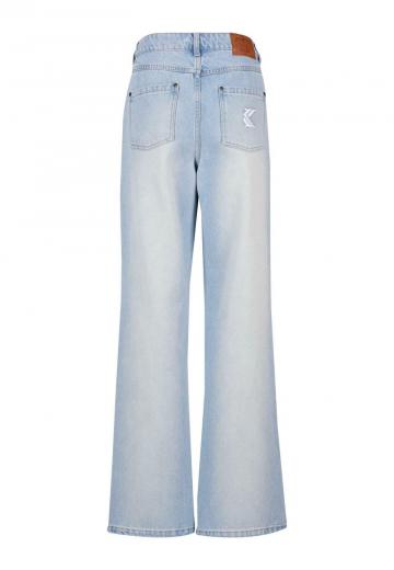 Клешеные джинсы