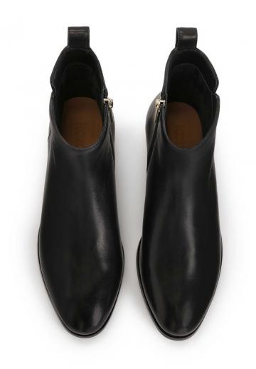 Полусапожки на высоком каблуке