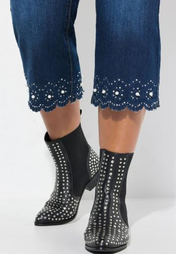 Клешеные брюки