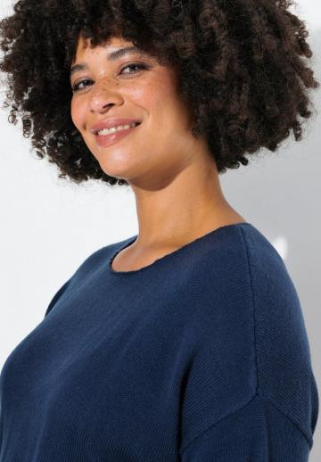 Длинный пуловер