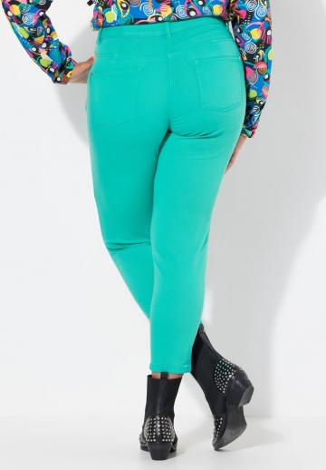 Короткие джинсы