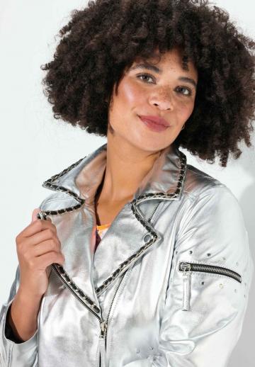 Байкерская куртка