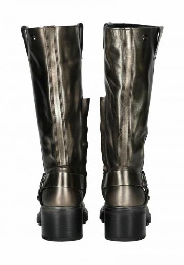 Зимние ботинки