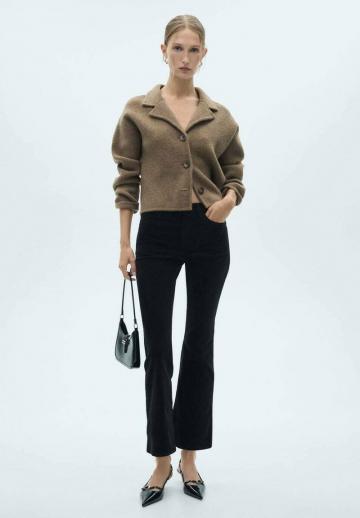 Клешеные джинсы