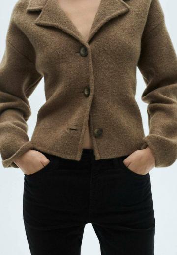 Клешеные джинсы