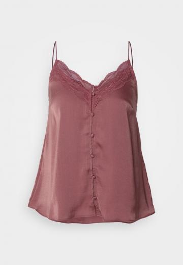 Топ на бретельках