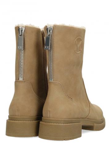 Зимние ботинки