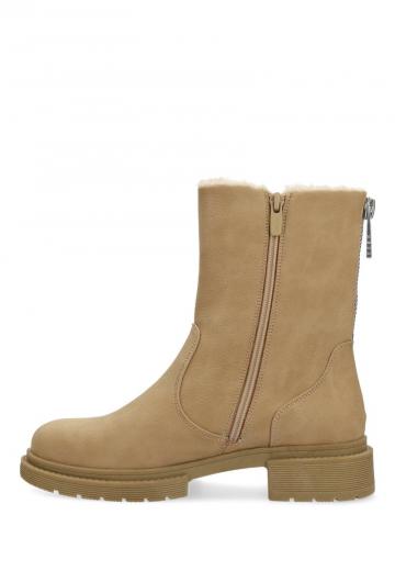 Зимние ботинки