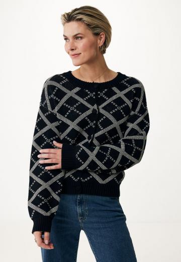Жаккардовая вязаная кофта