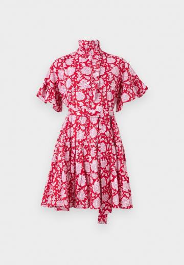 Летнее платье