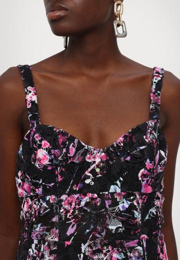 Летнее платье