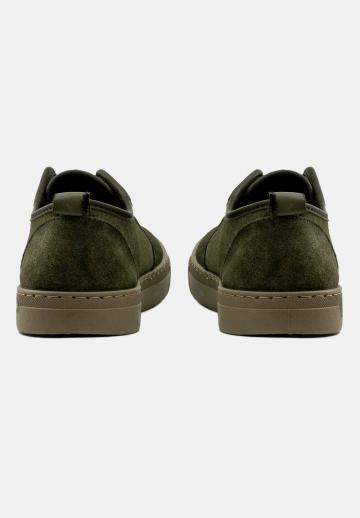 Ботинки на шнуровке