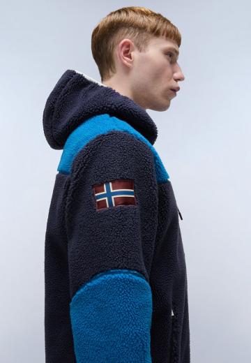 Флисовая куртка