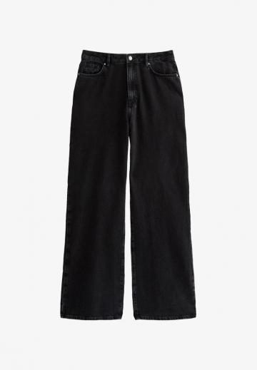 Клешеные джинсы