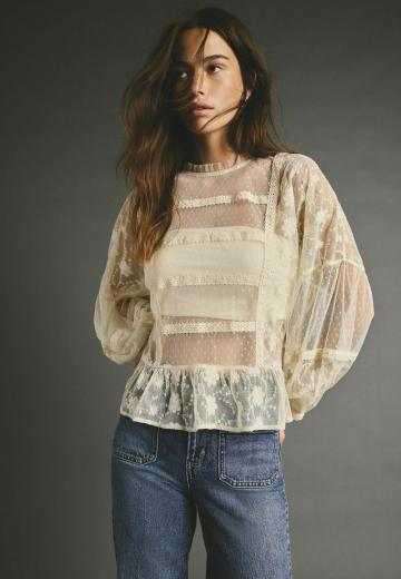 Кружевная блузка