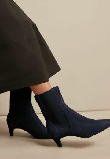 Широкие сапоги