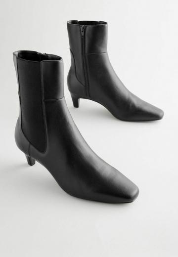 Широкие сапоги