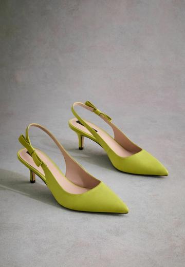 Туфли с ремешком