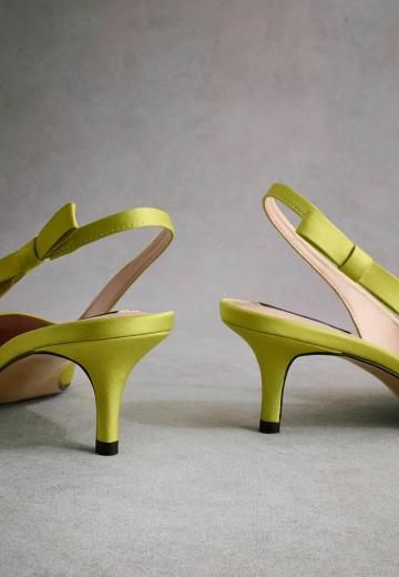 Туфли с ремешком