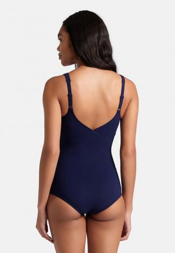 Слитный купальник