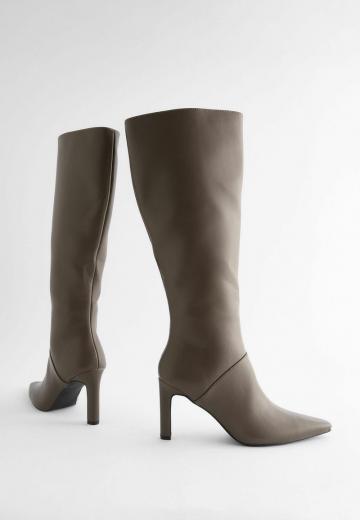 Широкие сапоги