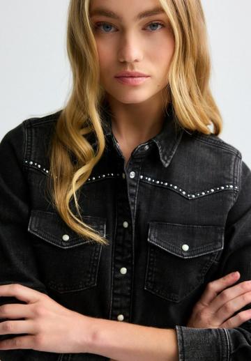 Джинсовая блузка