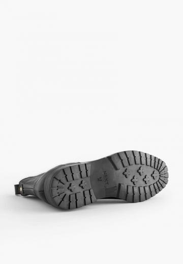 Широкие сапоги