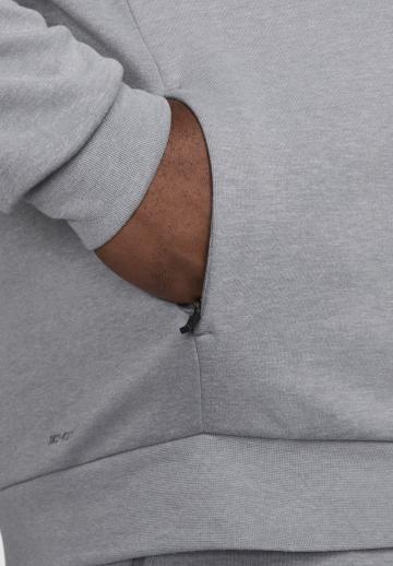 Спортивная кофта