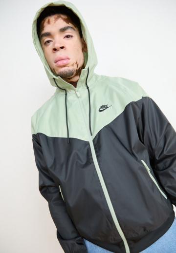 Куртка-дождевик