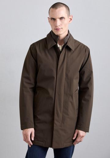 Короткое пальто