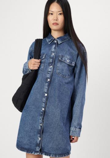 Джинсовое платье