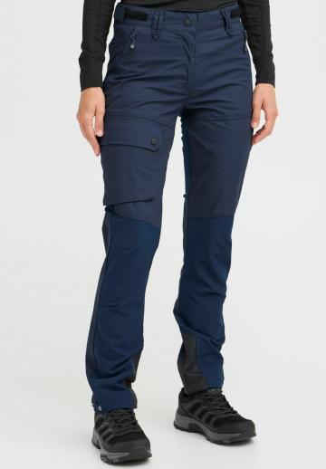 Блейзер с накладными карманами