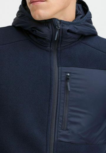 Флисовая куртка