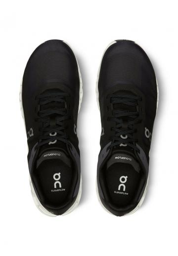 Беговые кроссовки