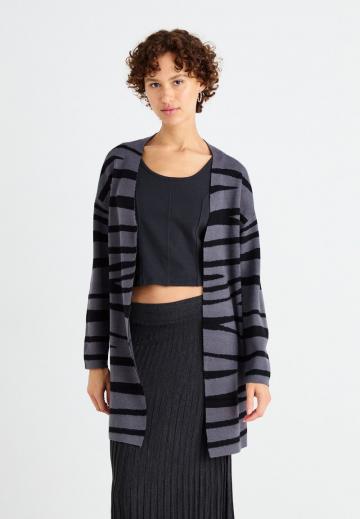 Длинный кардиган