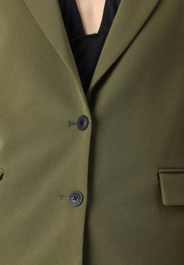 Блейзер с накладными карманами