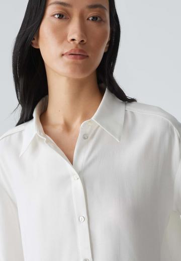 Атласная блузка