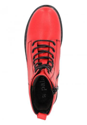 Ботинки на шнуровке