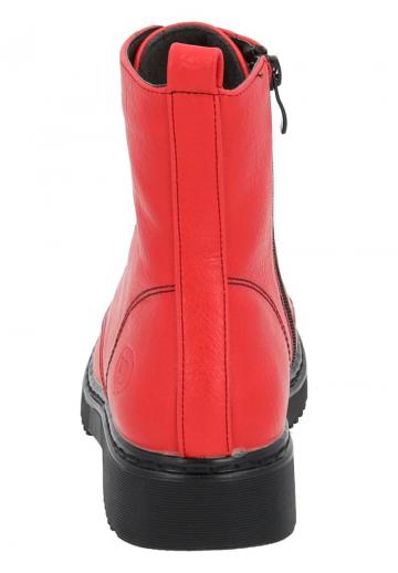 Ботинки на шнуровке