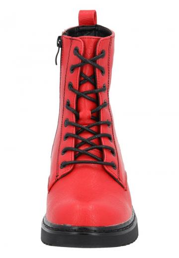 Ботинки на шнуровке