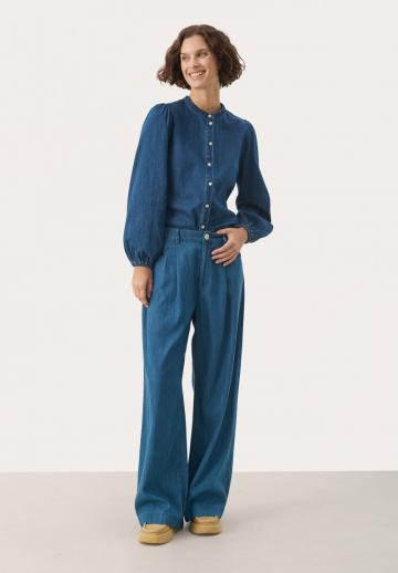 Свободные джинсы