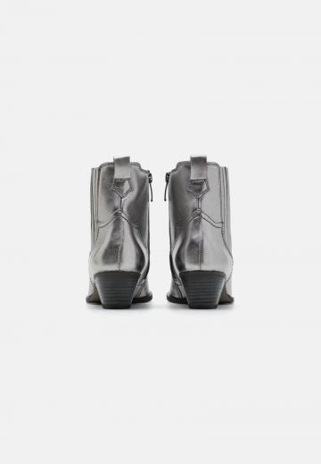 Ковбойские сапоги