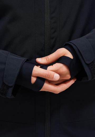 Спортивная куртка