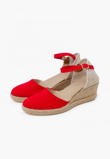 Туфли на танкетке