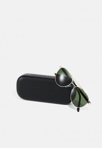 Солнечные очки