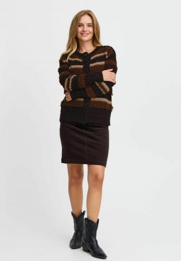 Жаккардовая вязаная кофта